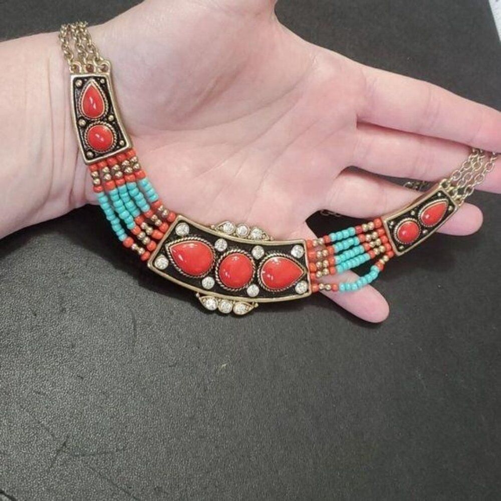 Gold tone multi strand necklace 16-19" blue red